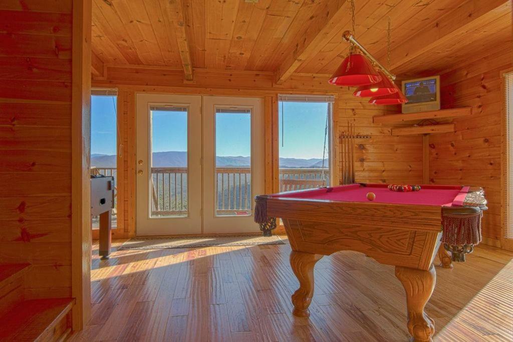 Above All Sevierville Exterior photo