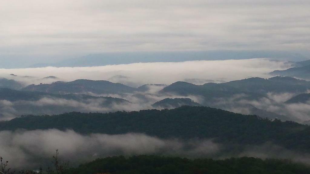 Above All Sevierville Exterior photo