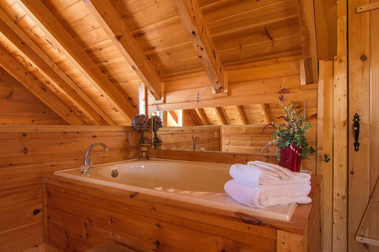 Above All Sevierville Exterior photo